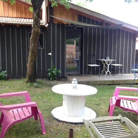 L'air Du Temps D'hotes Bed & Breakfast Ares
