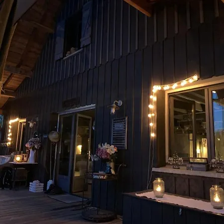 L'air Du Temps D'hotes Bed & Breakfast 4*